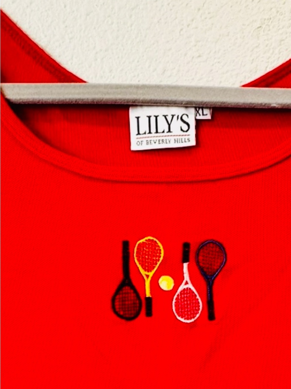 Lily’s of Beverly Hills Red Tank Top with Tennis Racket Embroidery. XL Preppy